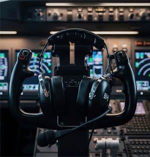 Hero Banner of Alpha Lite Aviation Headset Mobile Version